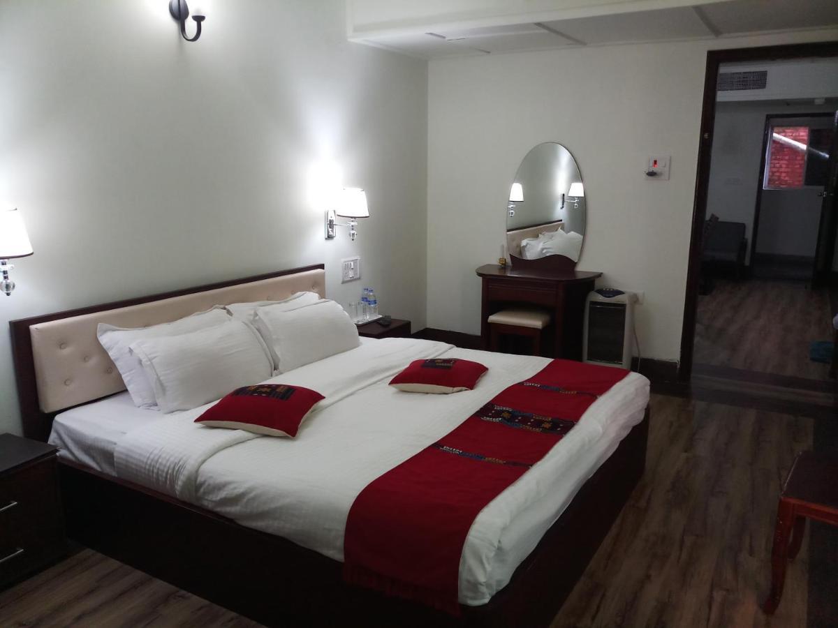 Hotel Japfu Kohima Ngoại thất bức ảnh