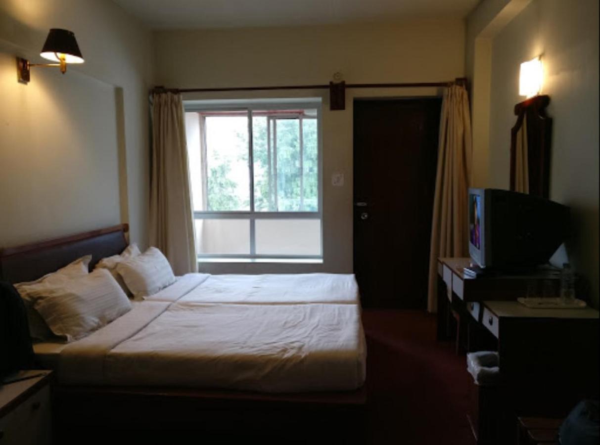 Hotel Japfu Kohima Ngoại thất bức ảnh