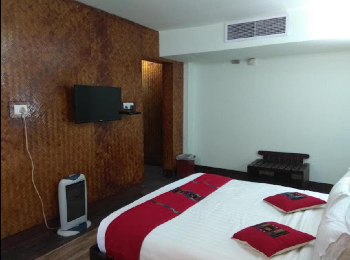 Hotel Japfu Kohima Ngoại thất bức ảnh